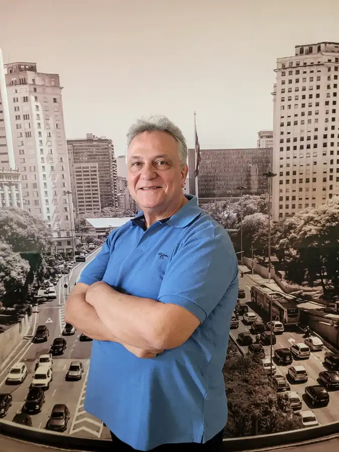 Léo Varella · Sócio Contador da Conexão Contabilidade em São Paulo